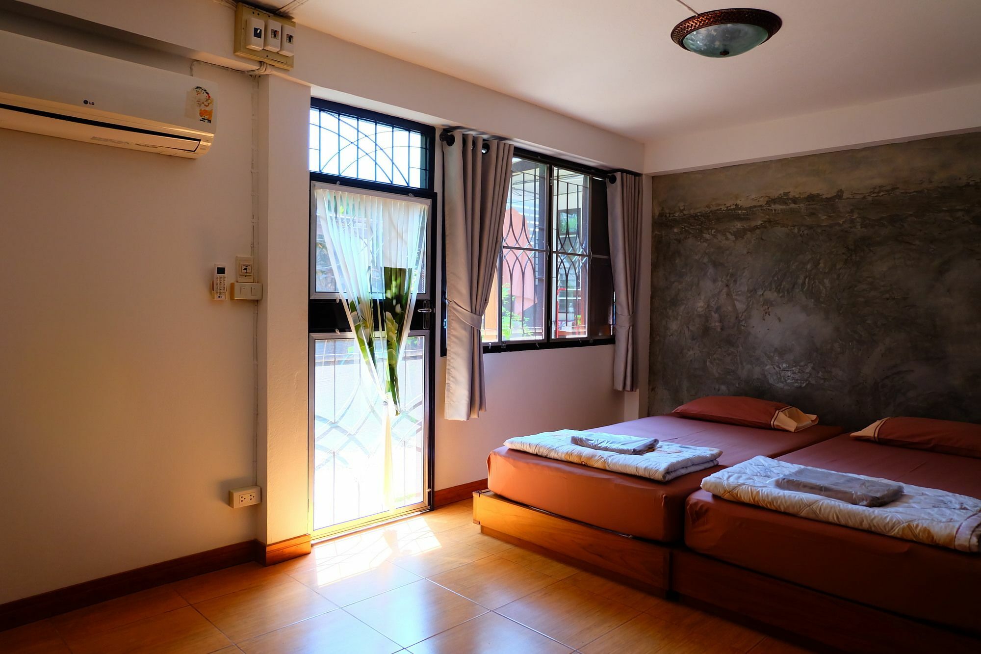 Mae Ping Home Чиангмай Экстерьер фото